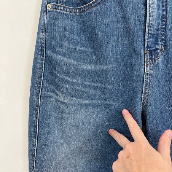 Veronica Beard Jeans Carson Ankle Flare High Rise Juno Wash Distressed - Size 27 - Picture 6 of 11